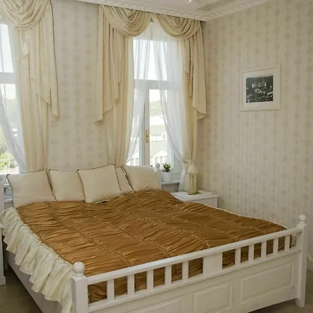Nostalgia Apartment